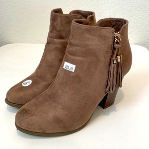 Top Moda Brown zip up boots size 6